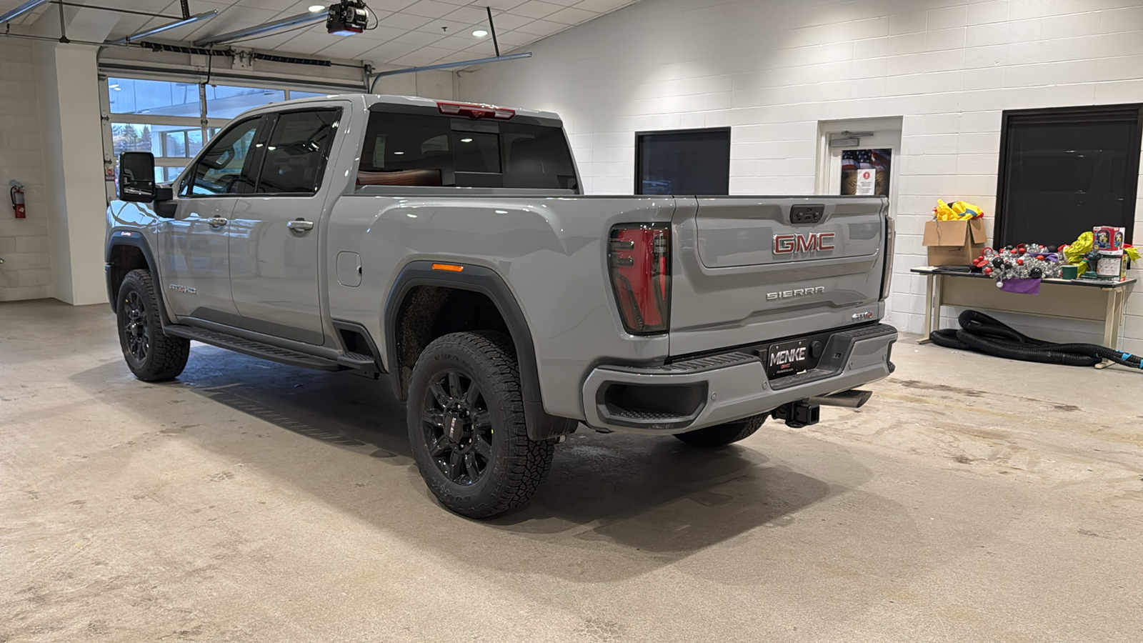 2025 GMC Sierra 3500HD AT4 8