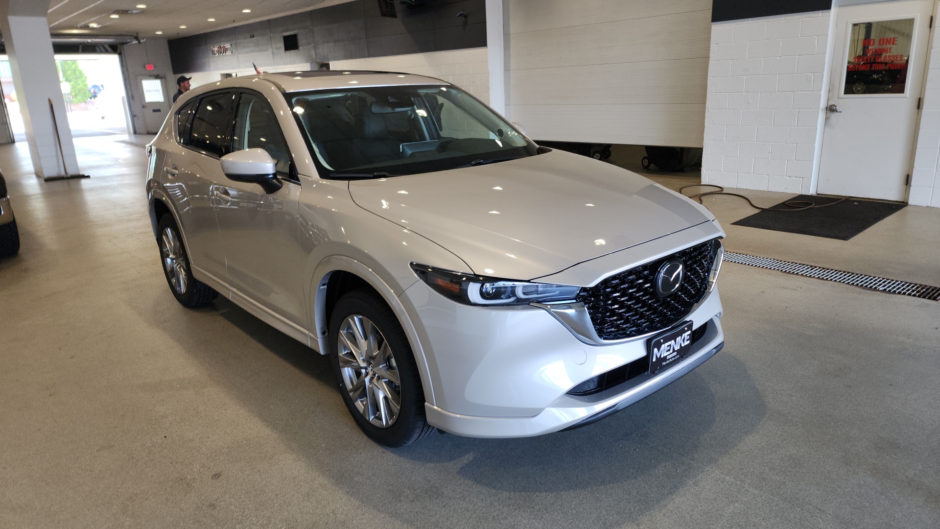 2024 Mazda CX-5 2.5 S Premium Package 4