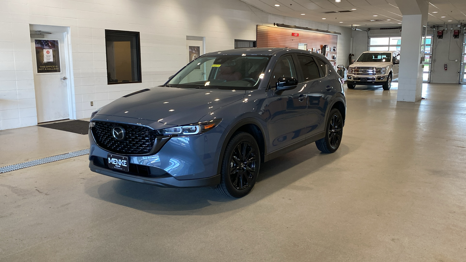 2023 Mazda CX-5 2.5 S Carbon Edition 2