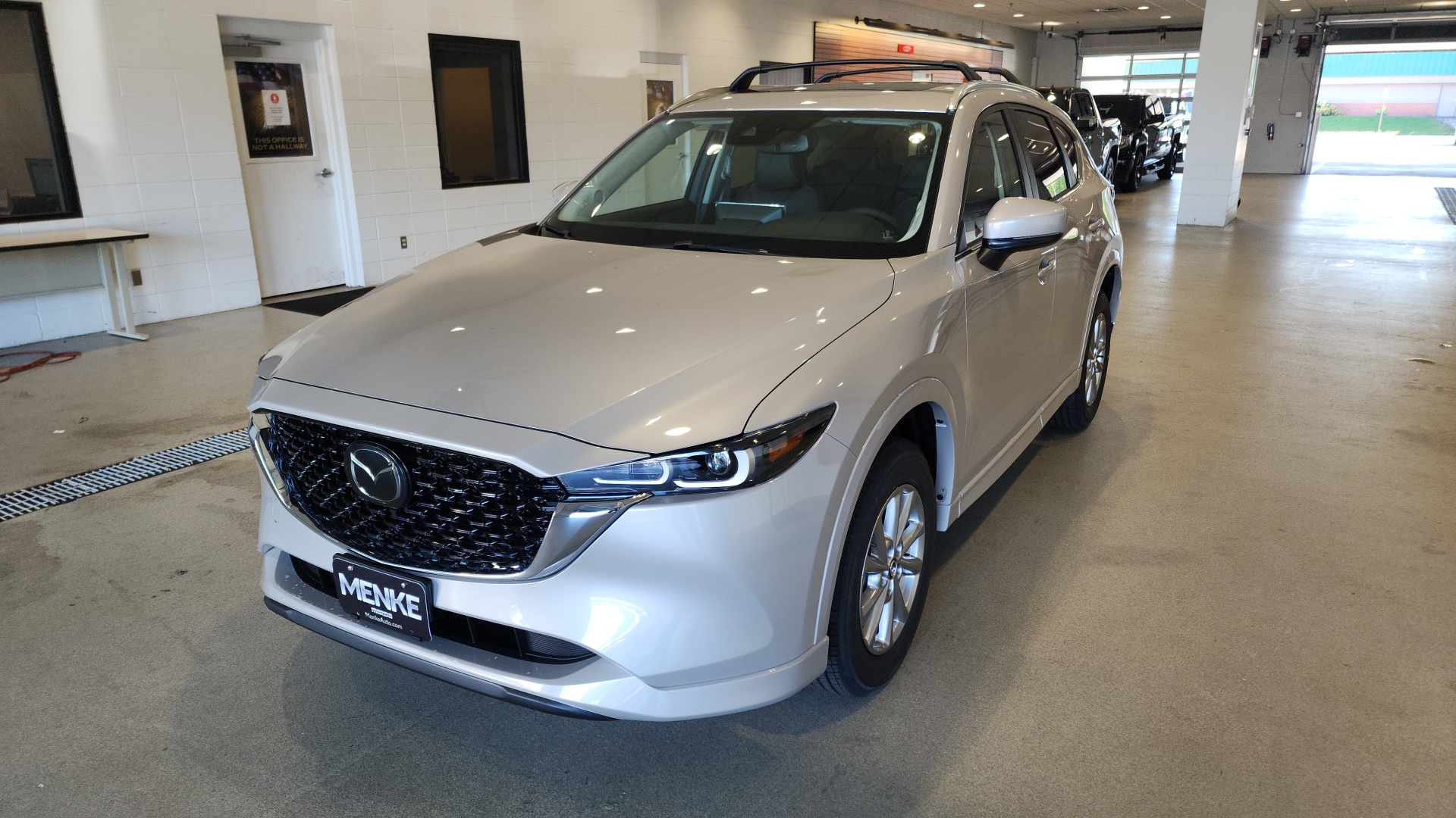 2025 Mazda CX-5 2.5 S Preferred Package 2