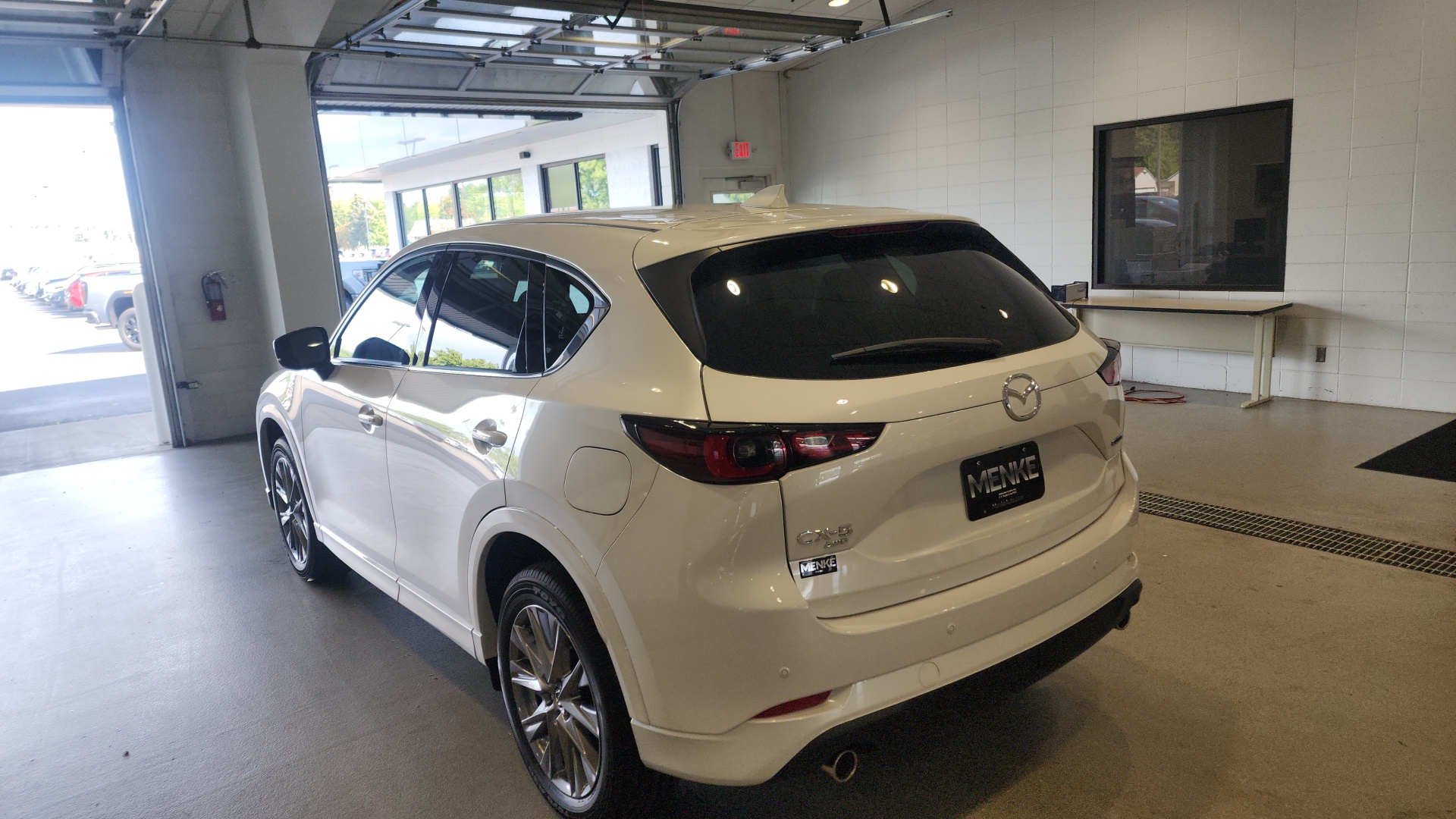 2025 Mazda CX-5 2.5 S Premium Plus Package 8