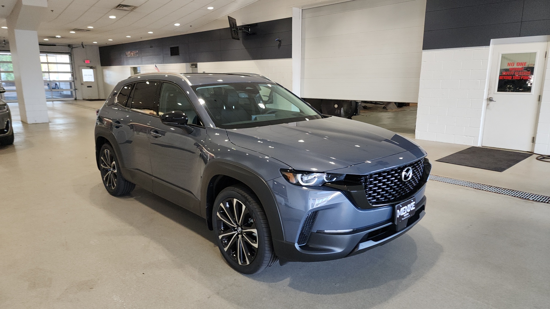 2025 Mazda CX-50 2.5 S Premium Plus Package 4