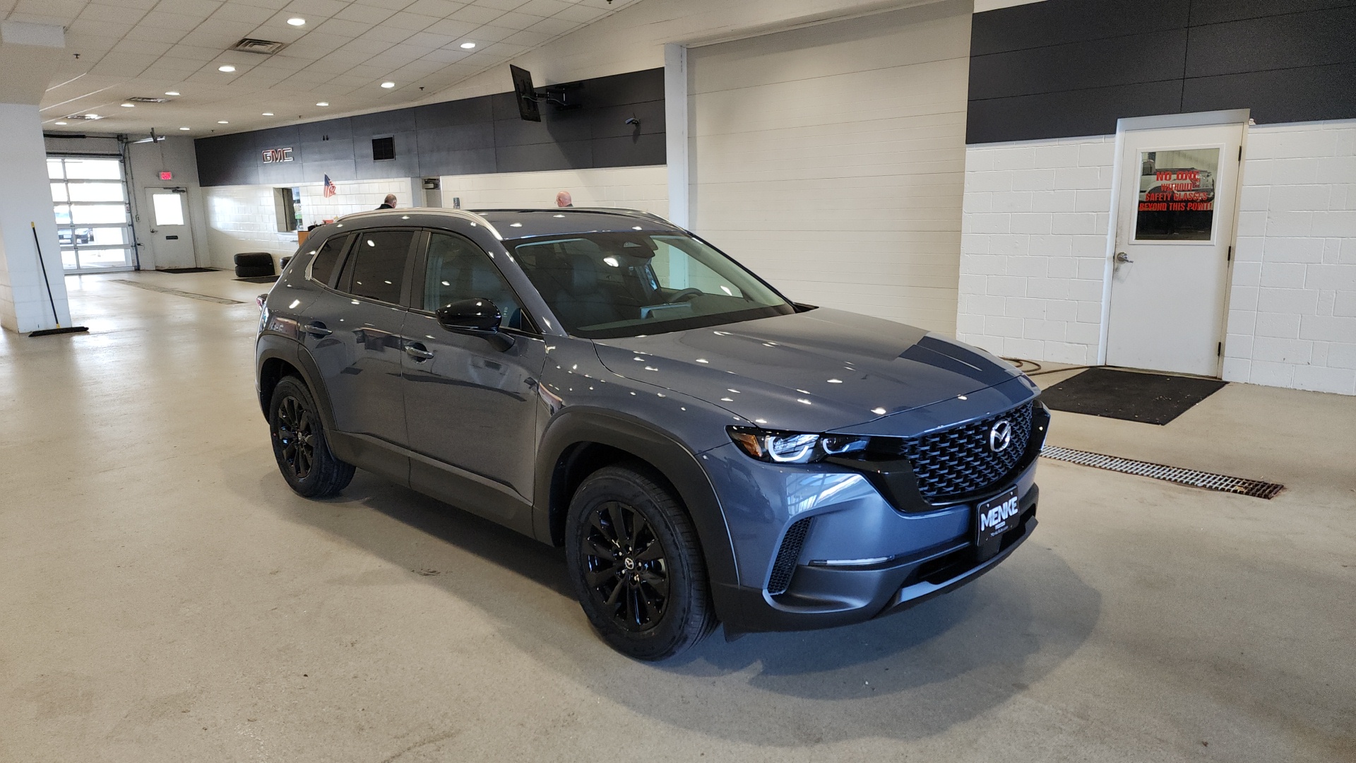 2025 Mazda CX-50 2.5 S Preferred Package 4