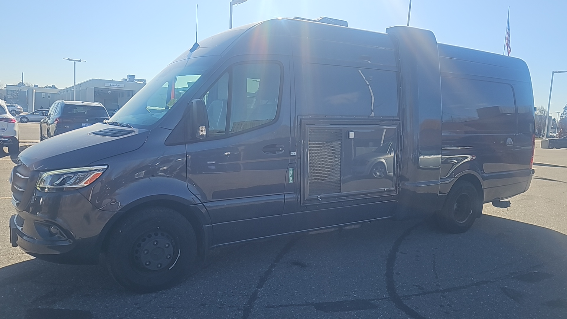 2020 Mercedes-Benz Sprinter 4500 4WD Sprinter with Heated Seats and Low Miles 5