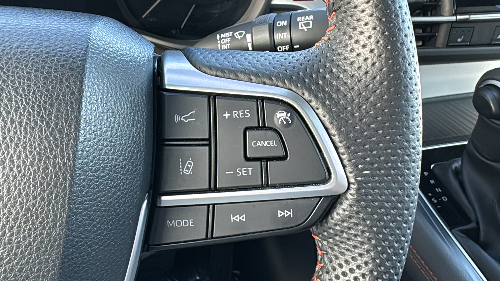 2023 Toyota Sienna XSE 7-Passenger Hybrid Power, Spacious 7-Passenger 14