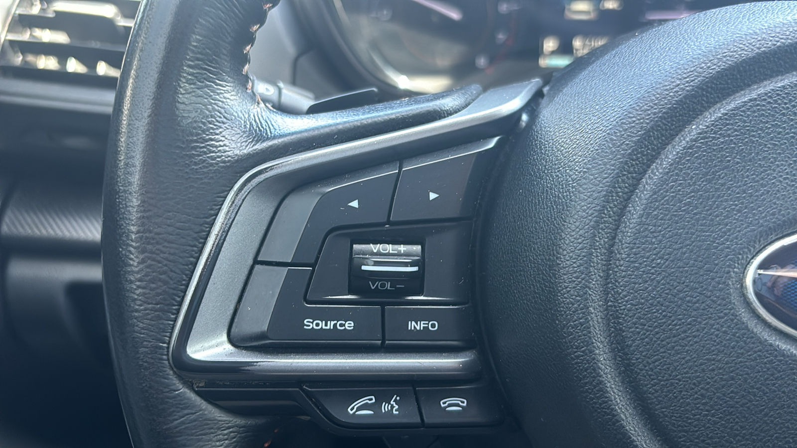 2018 Subaru Crosstrek 2.0i Premium All-Wheel Drive, Heated Seats, Low Mi 13