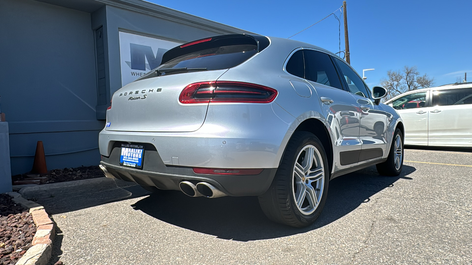 2015 Porsche Macan S All-Wheel Drive Luxury SUV with Twin Turbo Power 6
