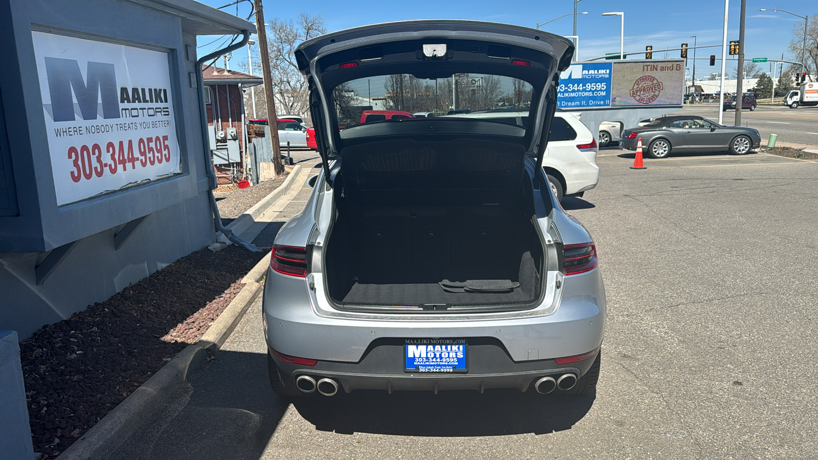 2015 Porsche Macan S All-Wheel Drive Luxury SUV with Twin Turbo Power 7