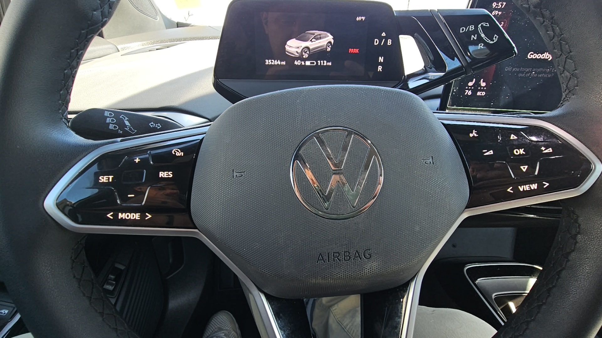 2023 Volkswagen ID.4 Pro S AWD, Heated Leather Seats, Sunroof, Navigati 11