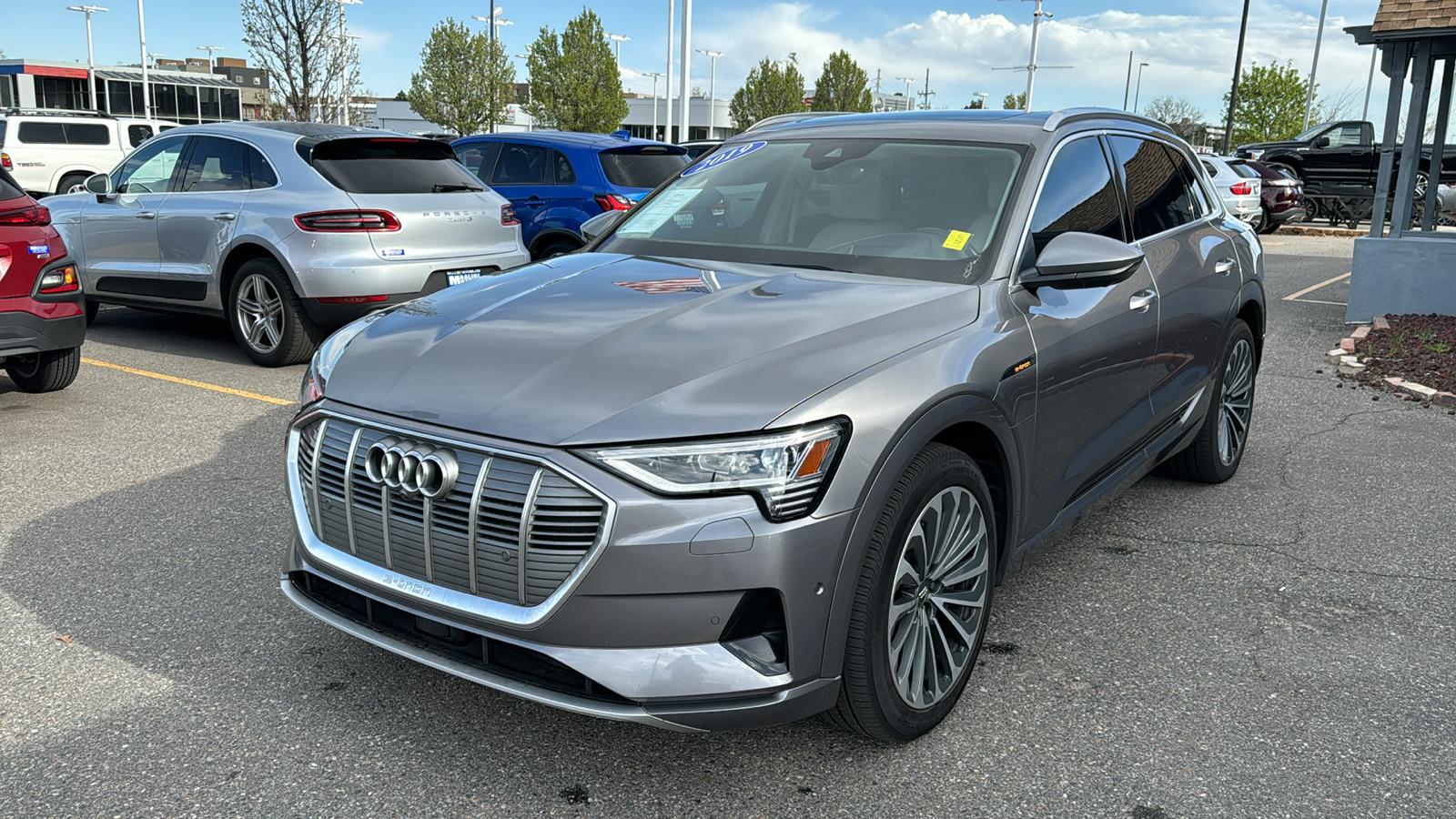 2019 Audi e-tron quattro Prestige AWD Electric Power, Navigation, S 3