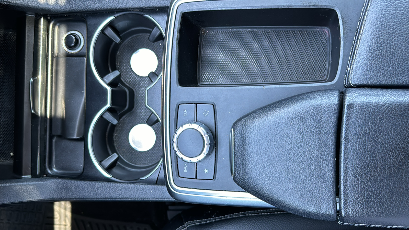 2015 Mercedes-Benz M-Class ML 350 4MATIC AWD, Navigation, Sunroof, Heated Lea 24