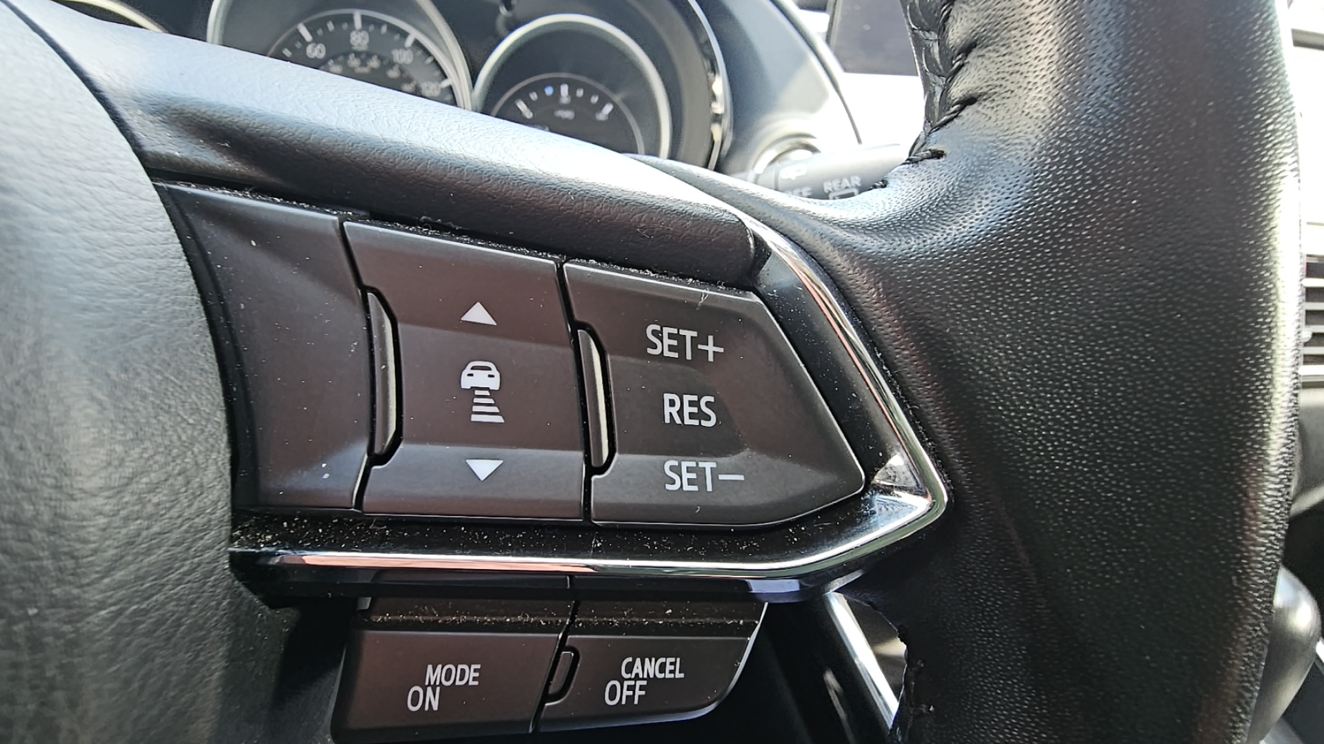 2022 Mazda CX-9 Touring AWD, Turbo Engine, Heated Leather Seats, B 13