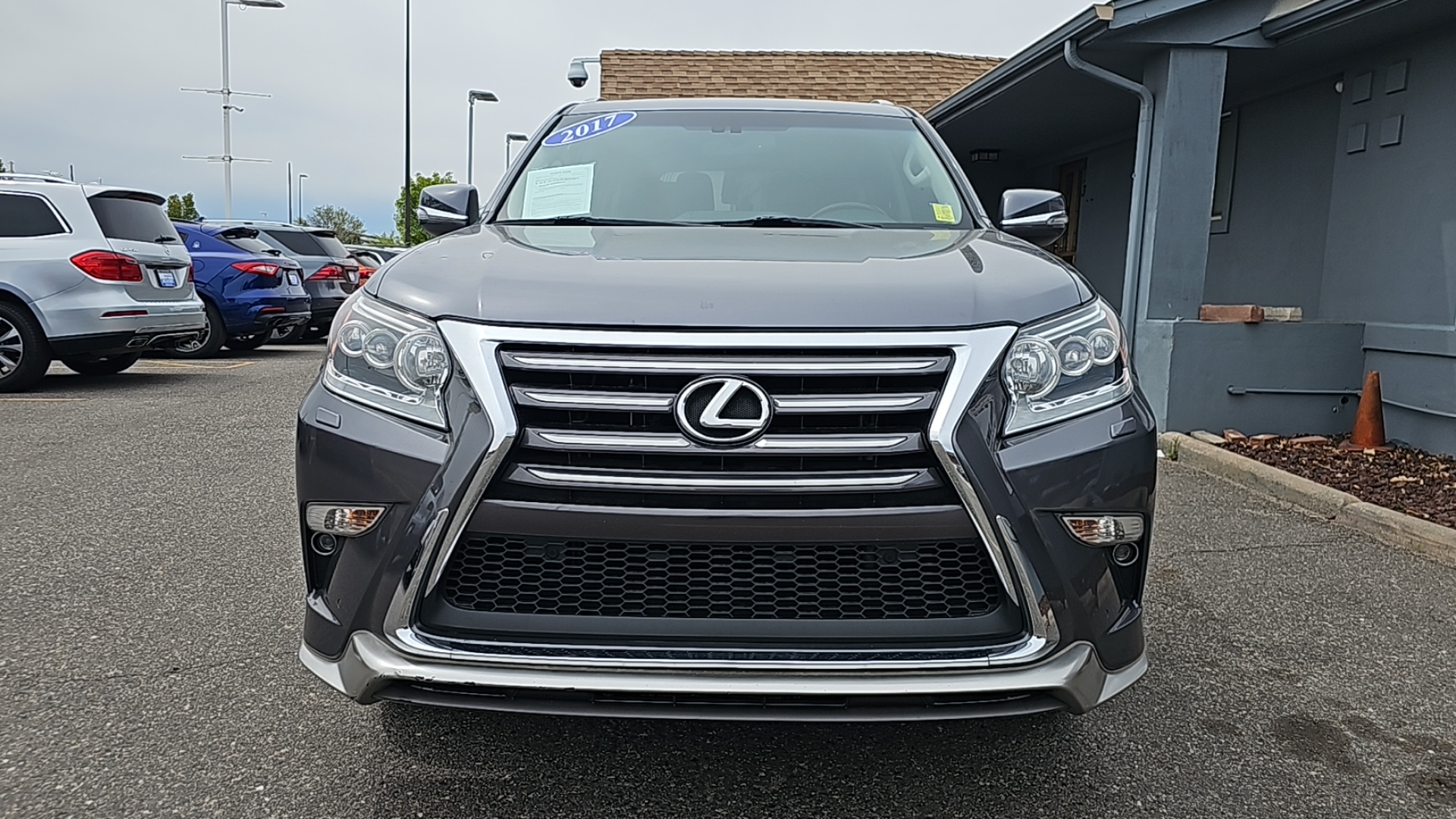 2017 Lexus GX 460  AWD, Leather, Sunroof, Navigation, Backup Camera, 2