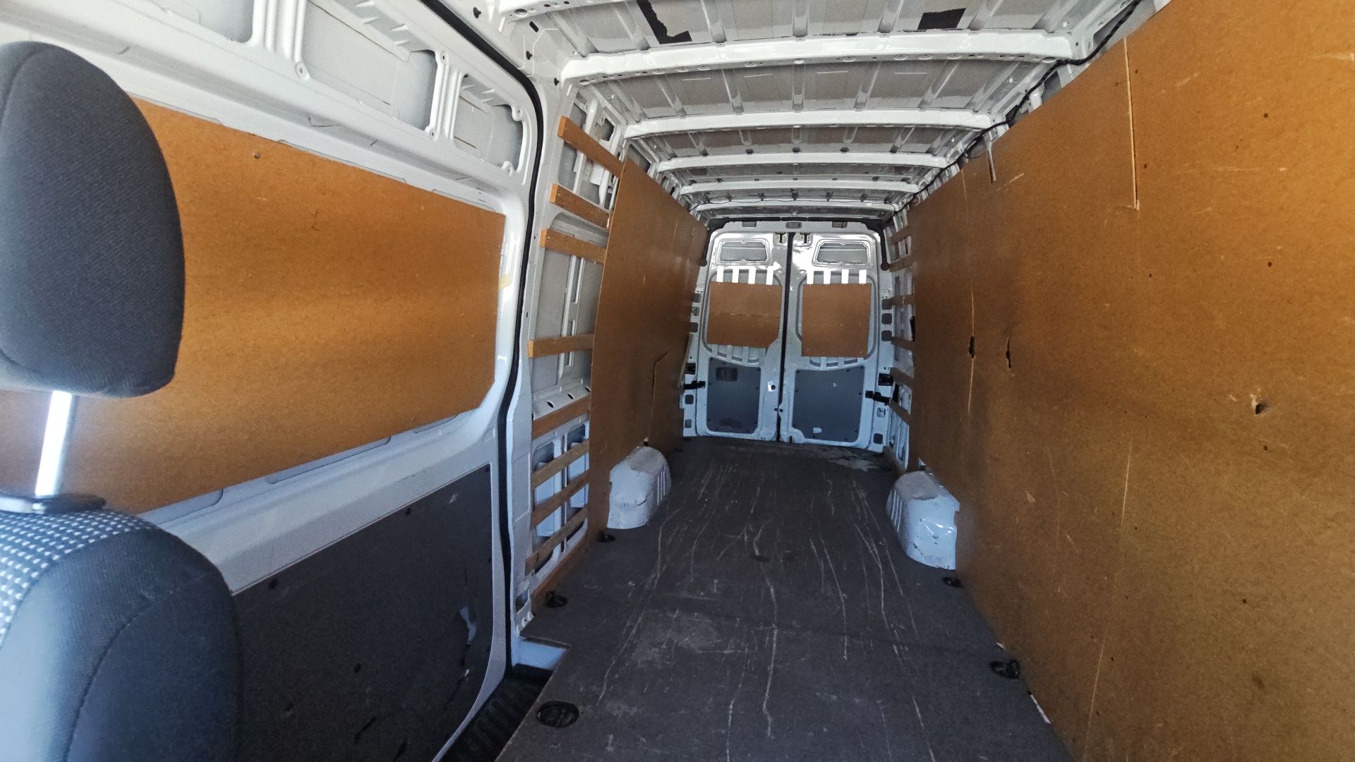 2011 Mercedes-Benz Sprinter Cargo 2500 Clean CARFAX, No Accidents, Spacious Cargo Ar 16