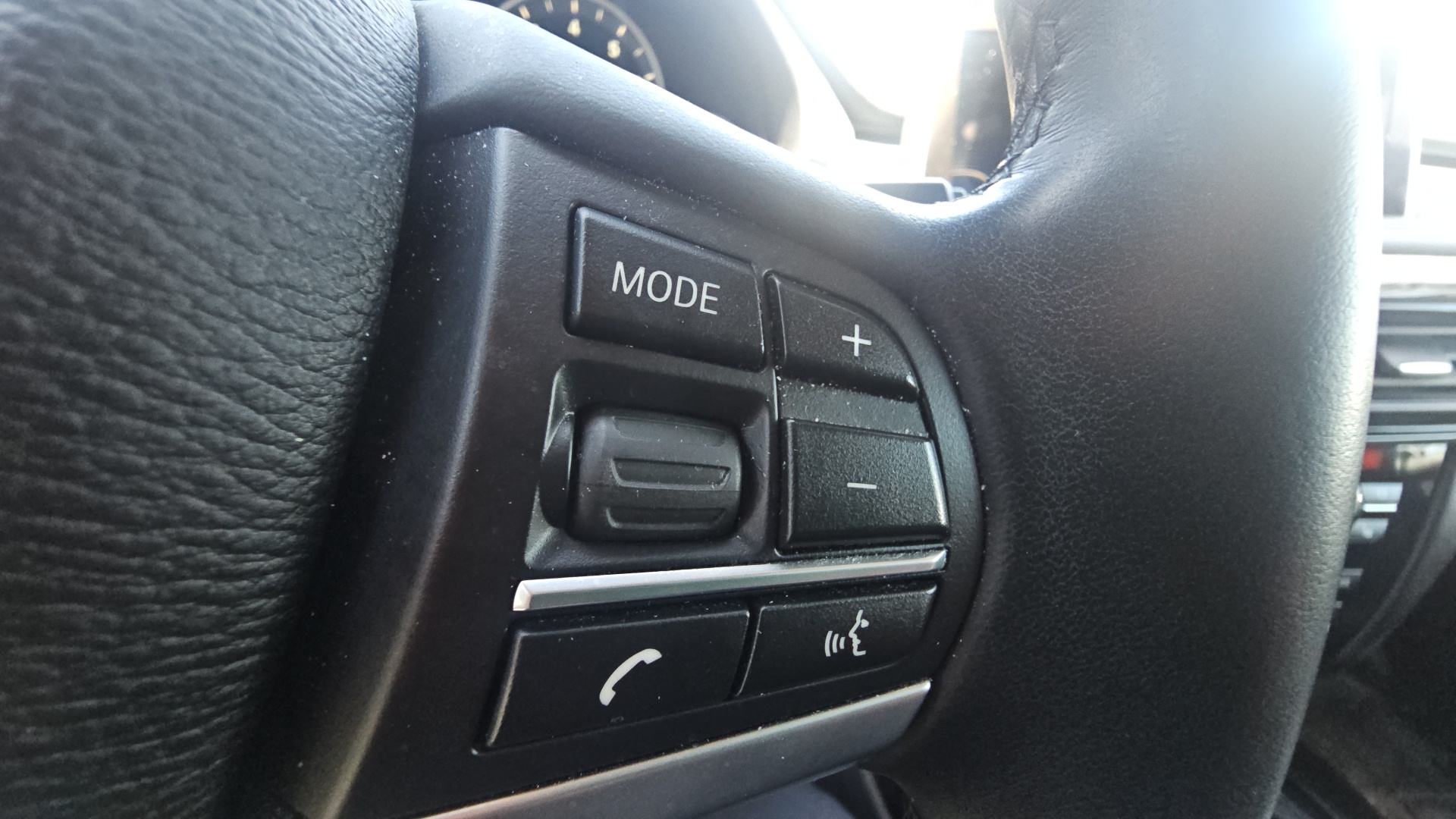 2016 BMW X5 xDrive50i AWD, Twin Turbo V8, Navigation, Sunroof, 13