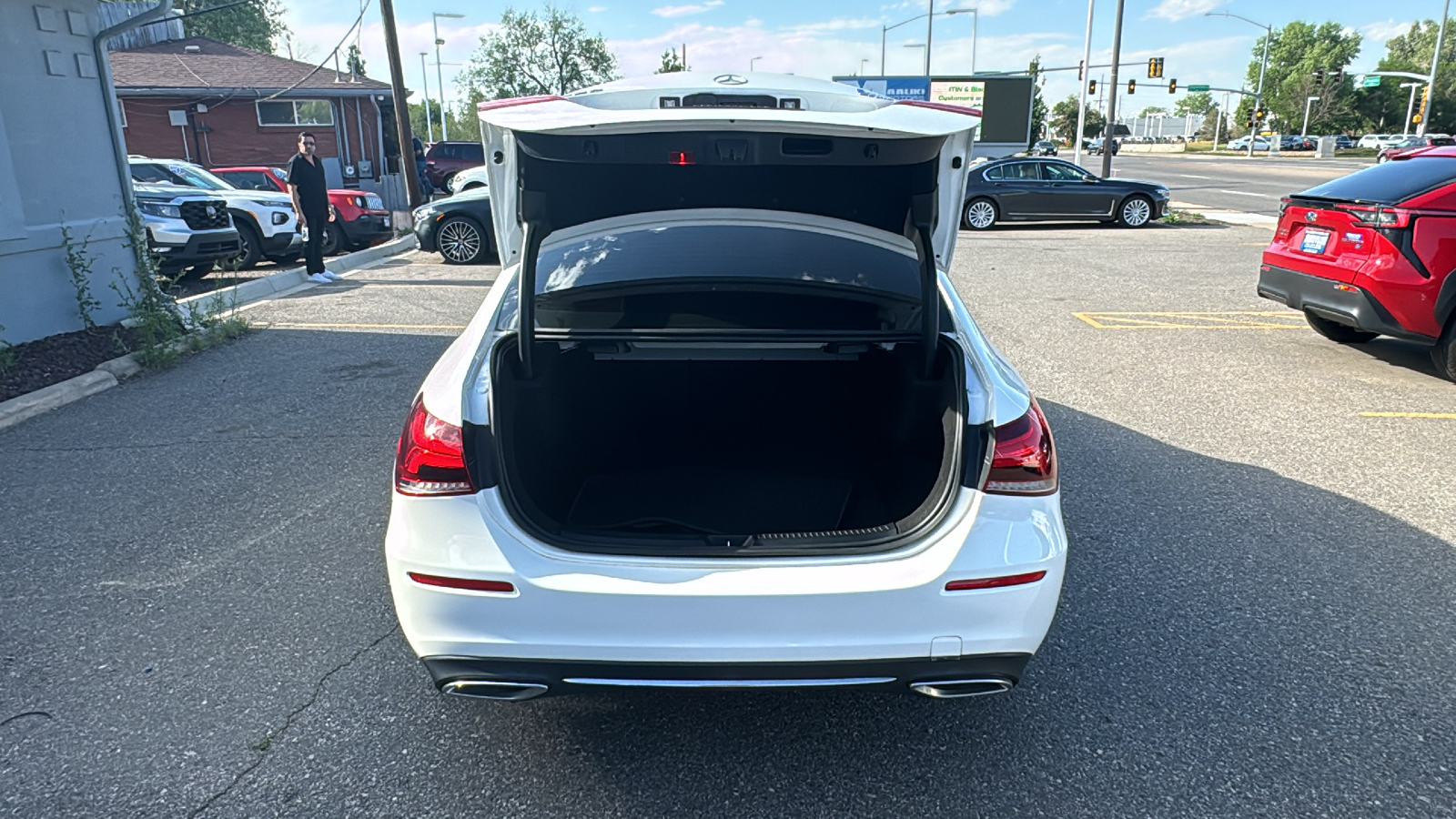 2019 Mercedes-Benz A-Class A 220 4MATIC AWD, Turbo, Leather, Sunroof, Navigat 9