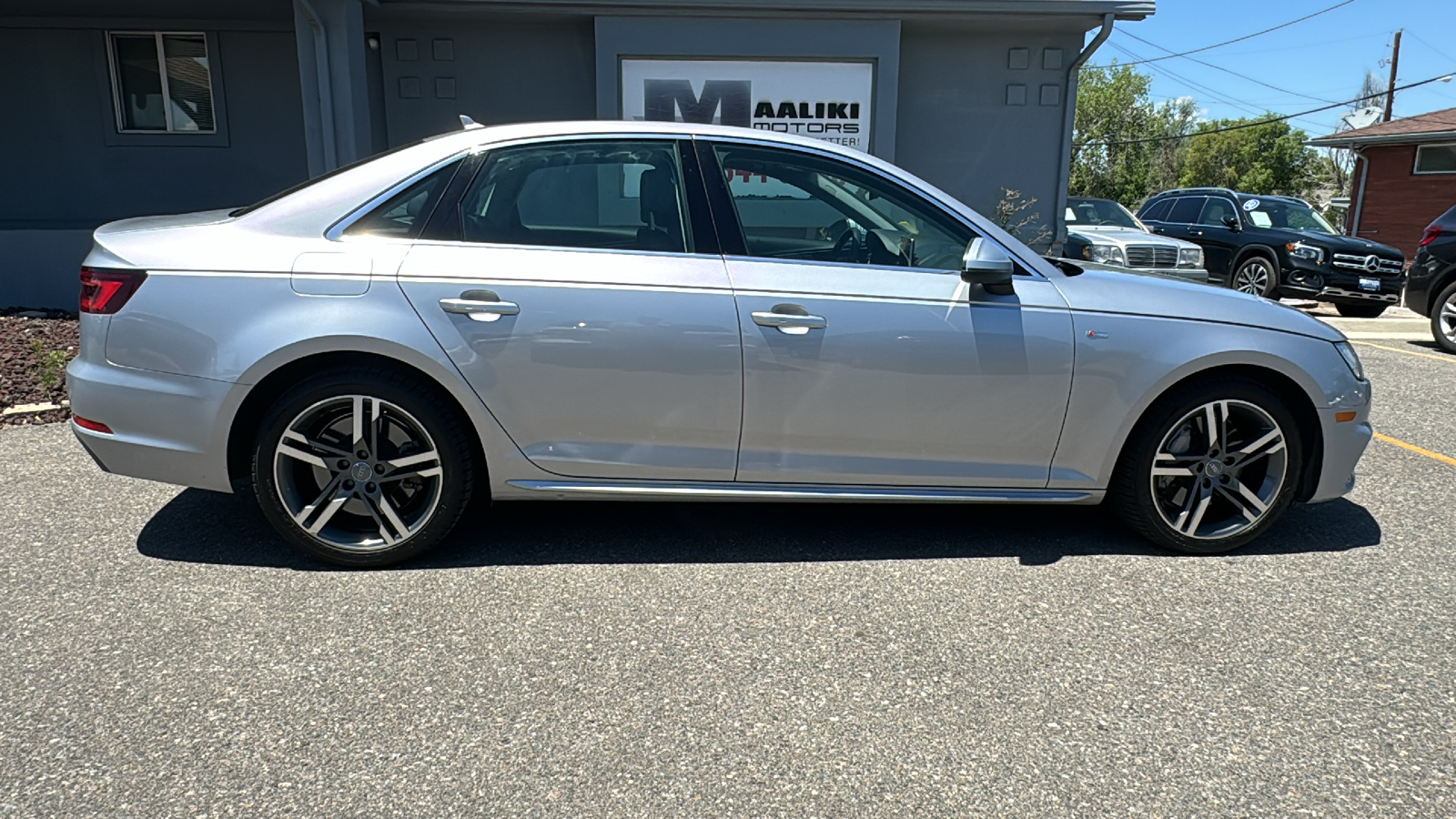 2018 Audi A4 2.0T quattro Premium Plus AWD Quattro Premium Plus 8