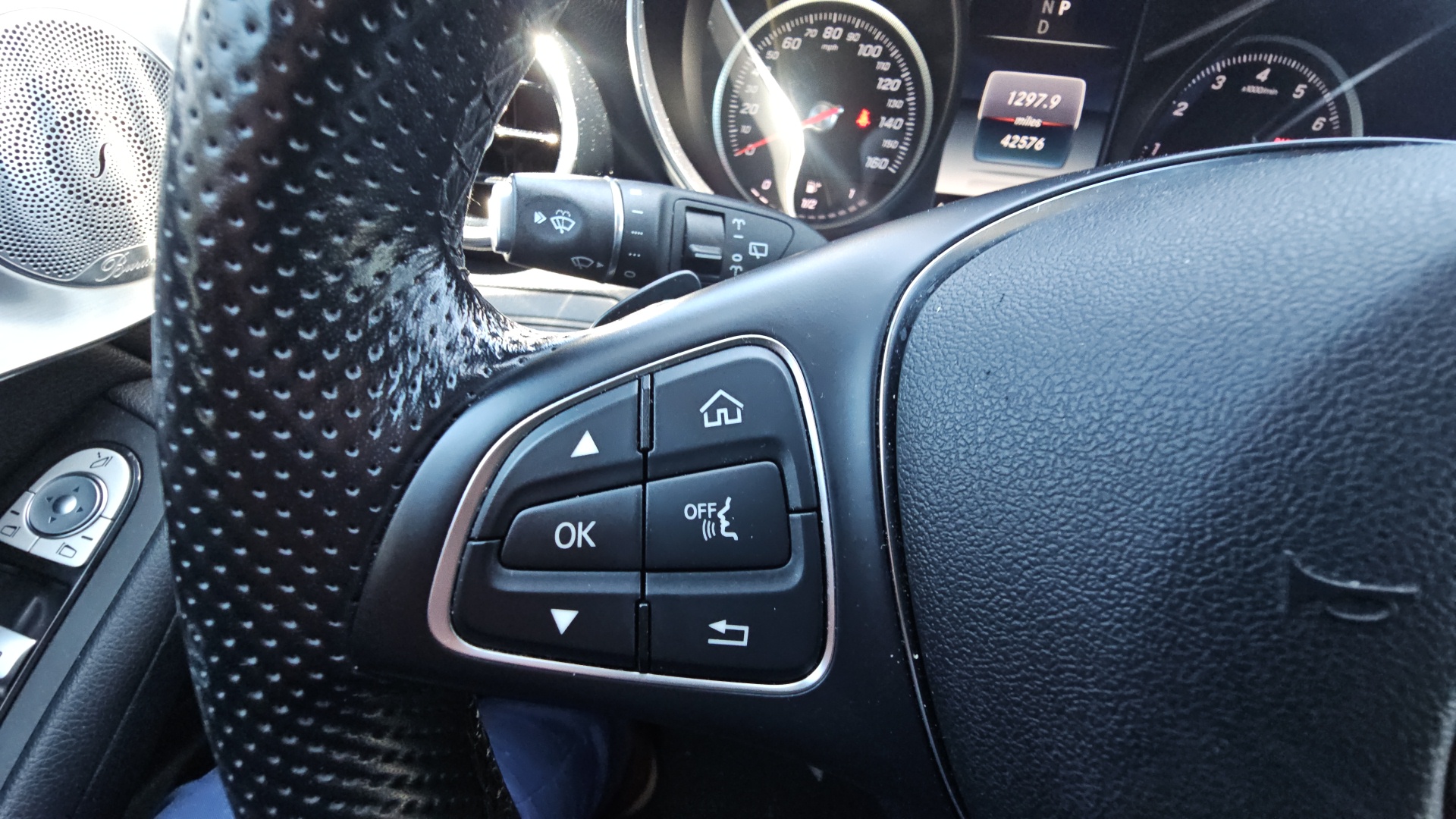 2019 Mercedes-Benz GLC GLC 300 4MATIC AWD, Leather, Navigation, Backup Ca 16