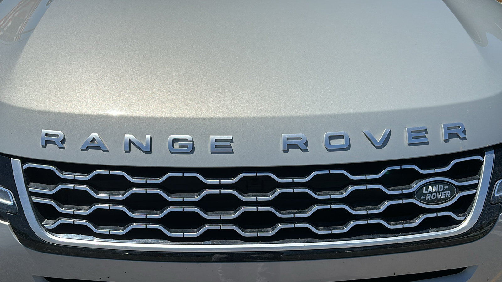 2021 Land Rover Range Rover Evoque S AWD, Turbo Engine, Leather, Navigation, Bluetoot 3