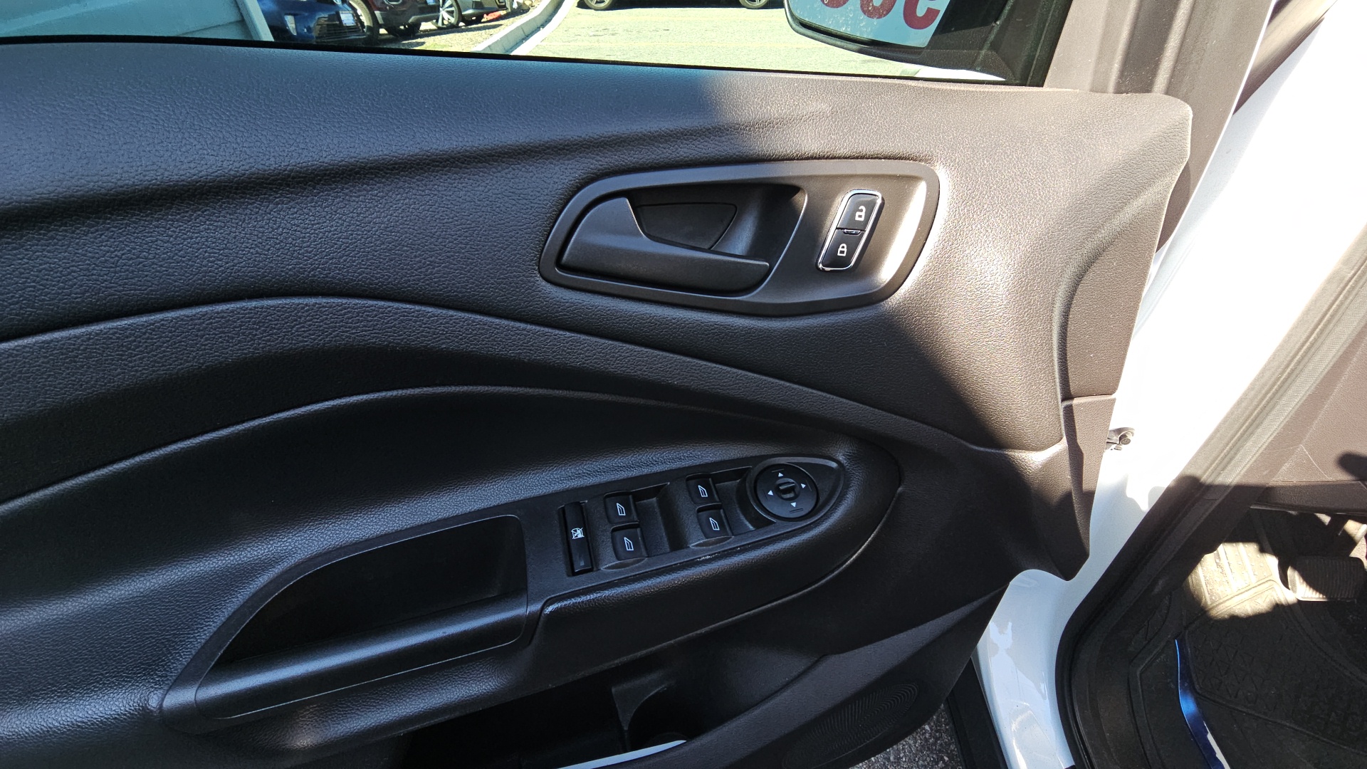 2015 Ford Escape S Duratec Engine, Backup Camera, Bluetooth Connect 10