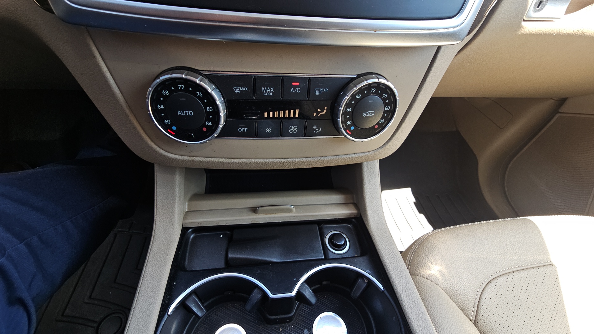 2015 Mercedes-Benz M-Class ML 350 4MATIC AWD, Navigation, Sunroof, Heated Lea 20