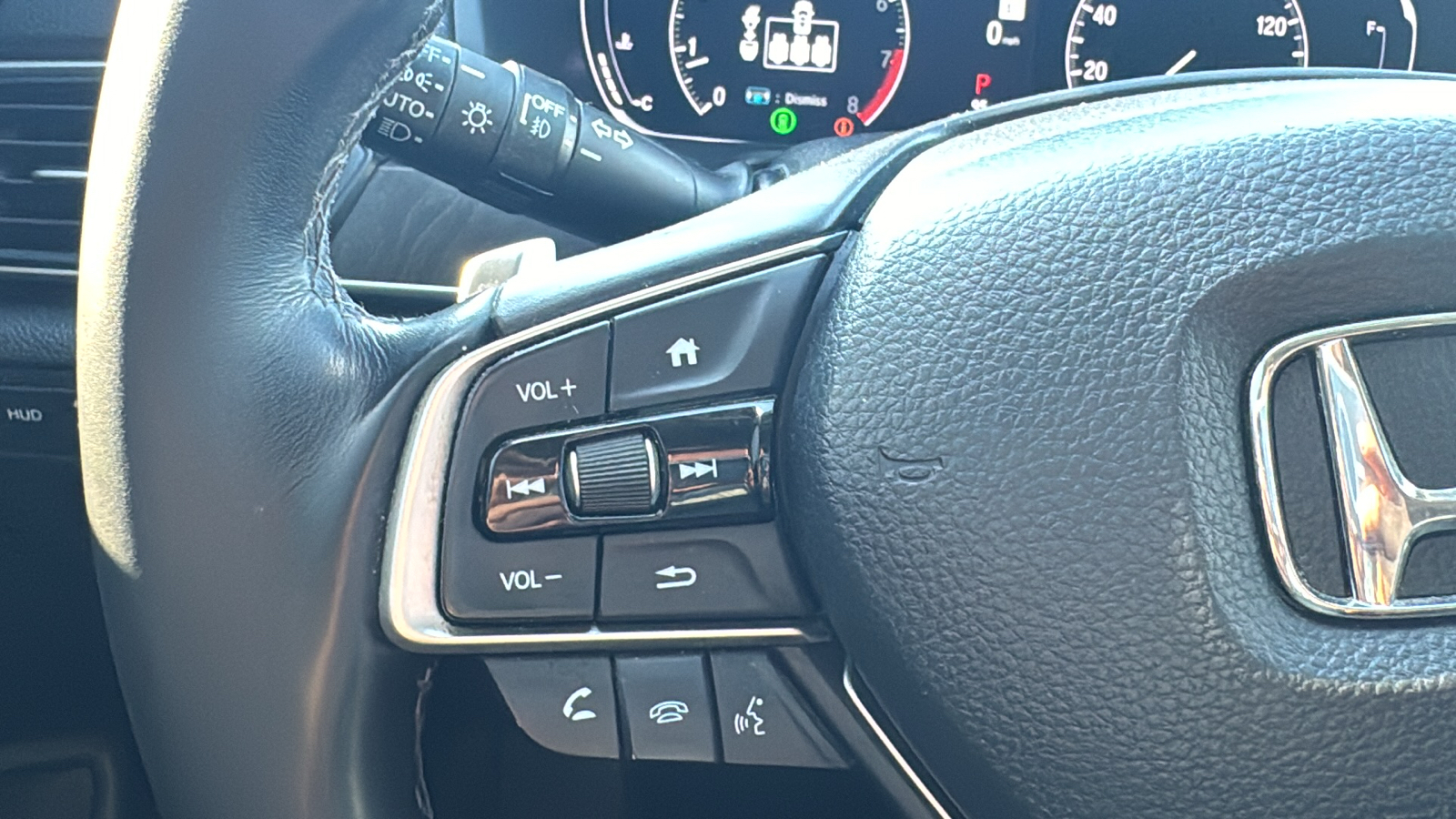2022 Honda Accord Touring Turbo Engine, Leather, Sunroof, Navigation 17