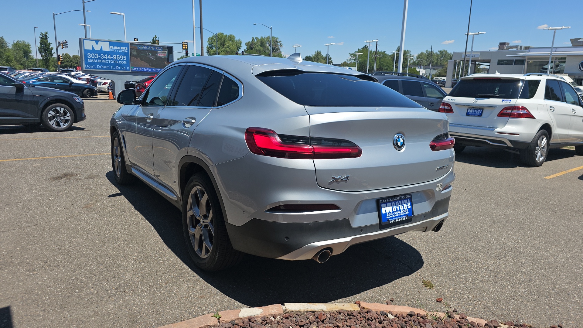 2021 BMW X4 xDrive30i AWD, Turbo I4, Leather, Sunroof, Navigat 4