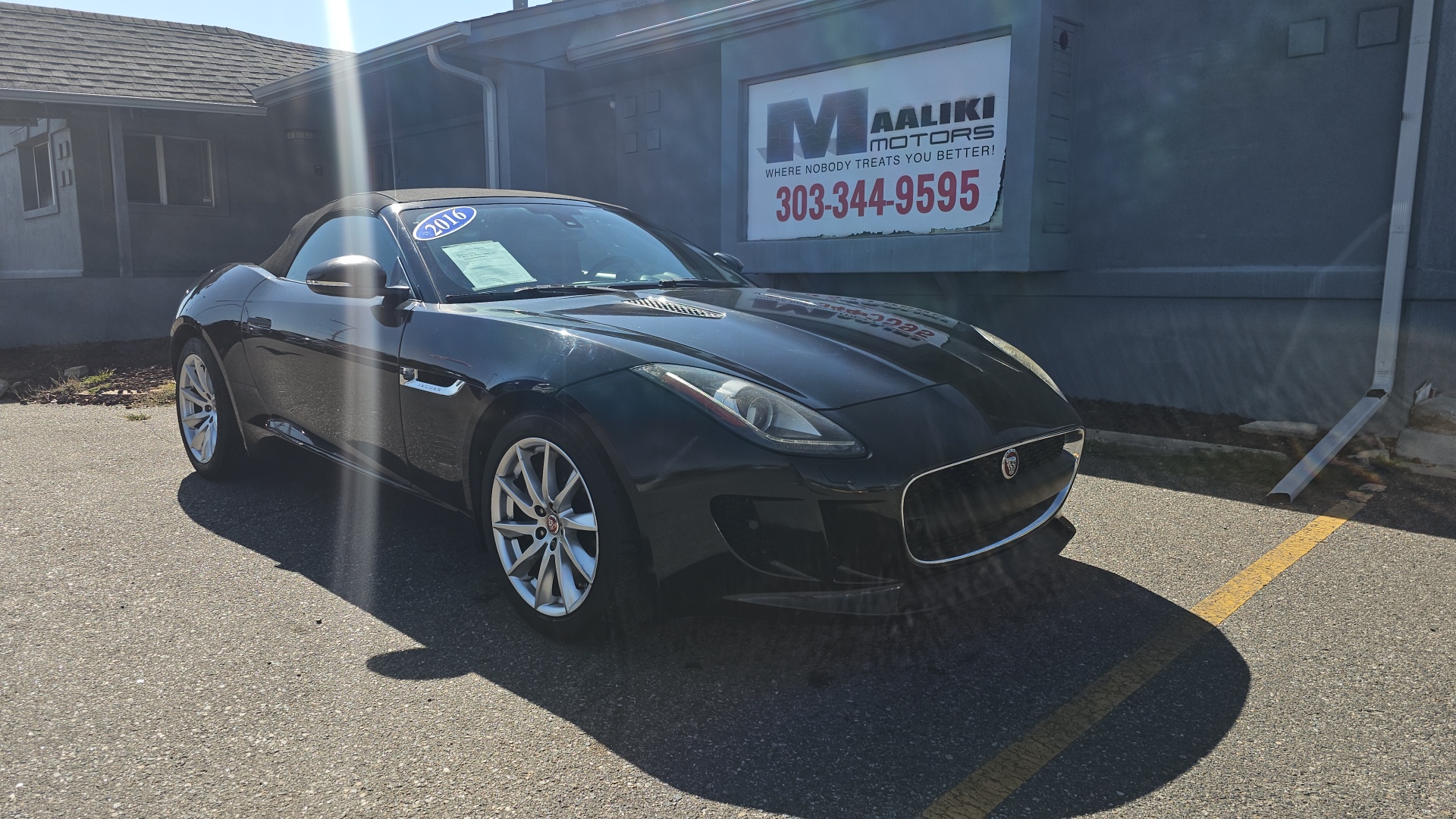 2016 Jaguar F-TYPE  Supercharged V6, Convertible, Bluetooth, Leather  1