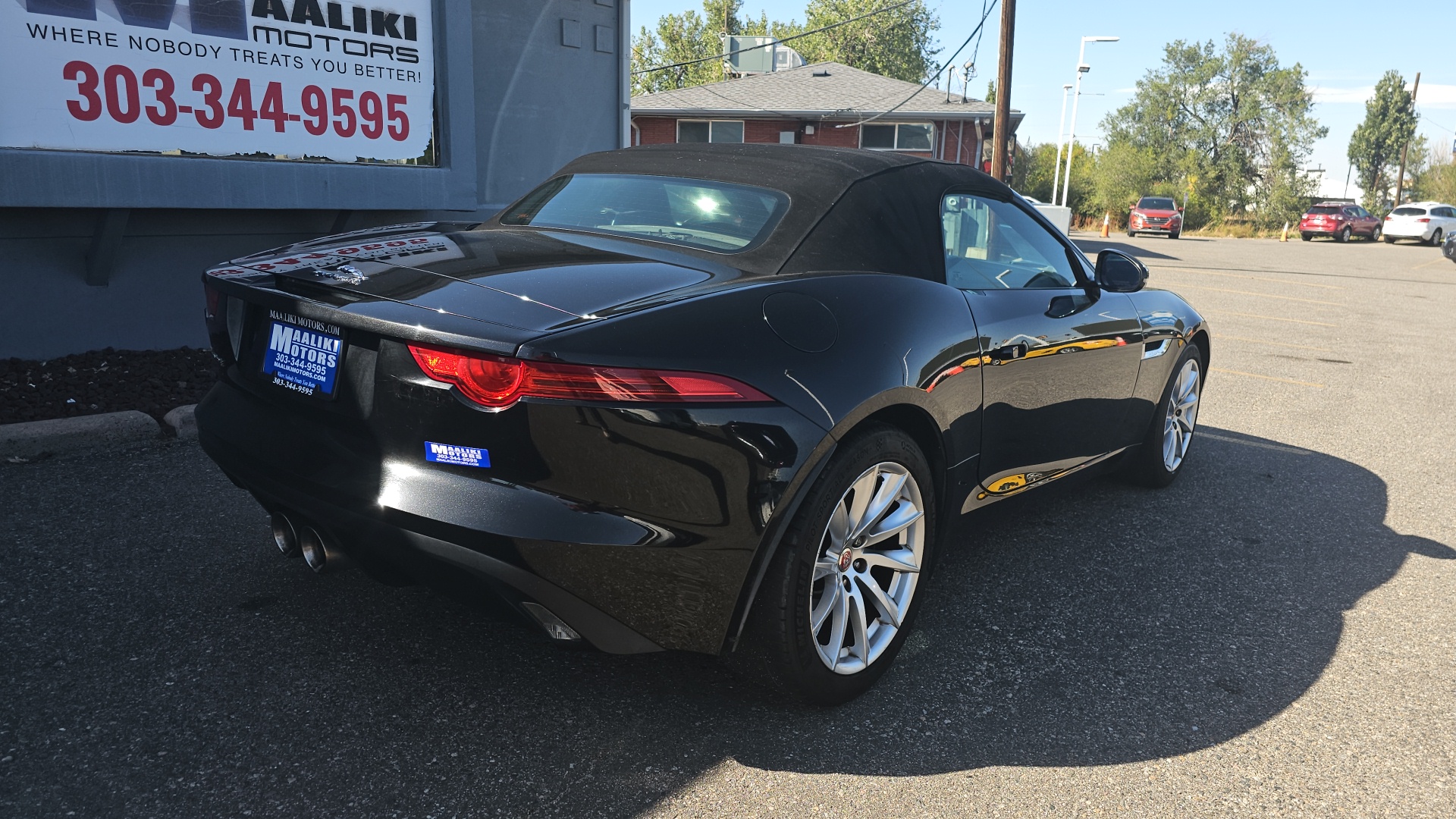 2016 Jaguar F-TYPE  Supercharged V6, Convertible, Bluetooth, Leather  6