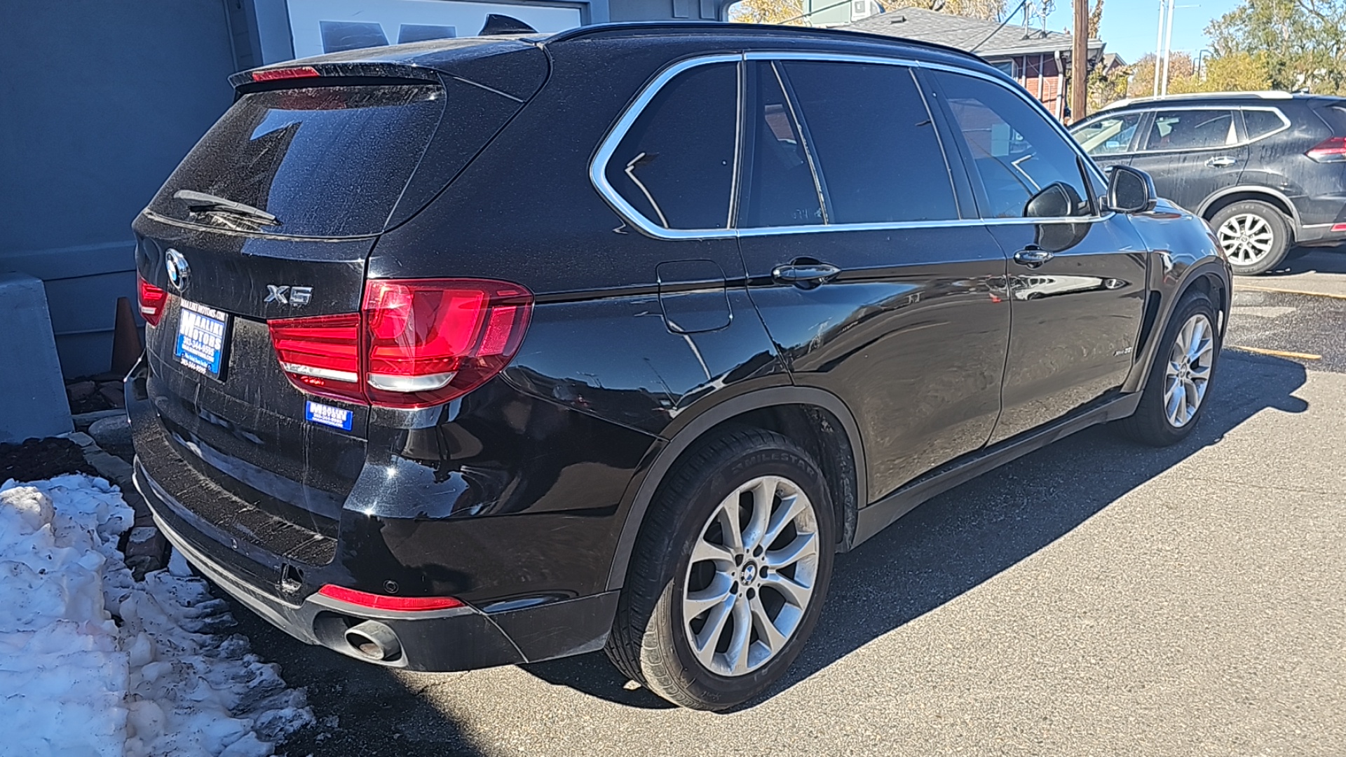 2016 BMW X5 xDrive35i Luxurious AWD with Navigation, Sunroof,  4