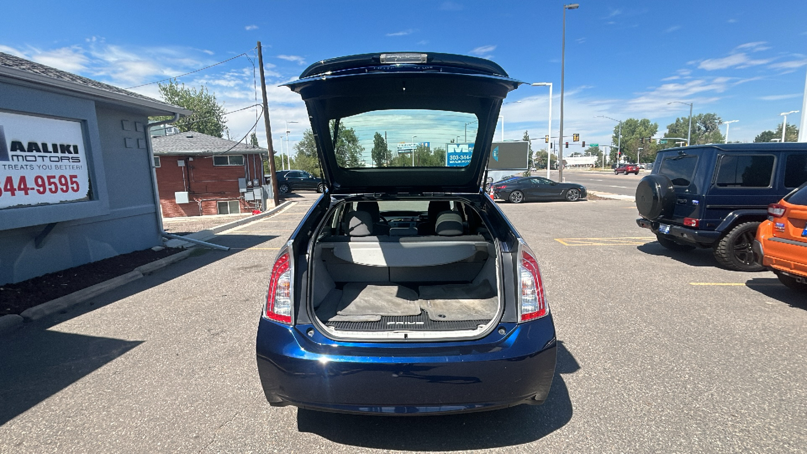 2013 Toyota Prius Two Hybrid Efficiency, Bluetooth Connectivity, Hat 7