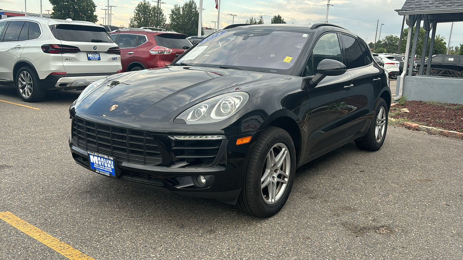 2018 Porsche Macan  AWD, Turbo Engine, Leather, Backup Camera, Blueto 3