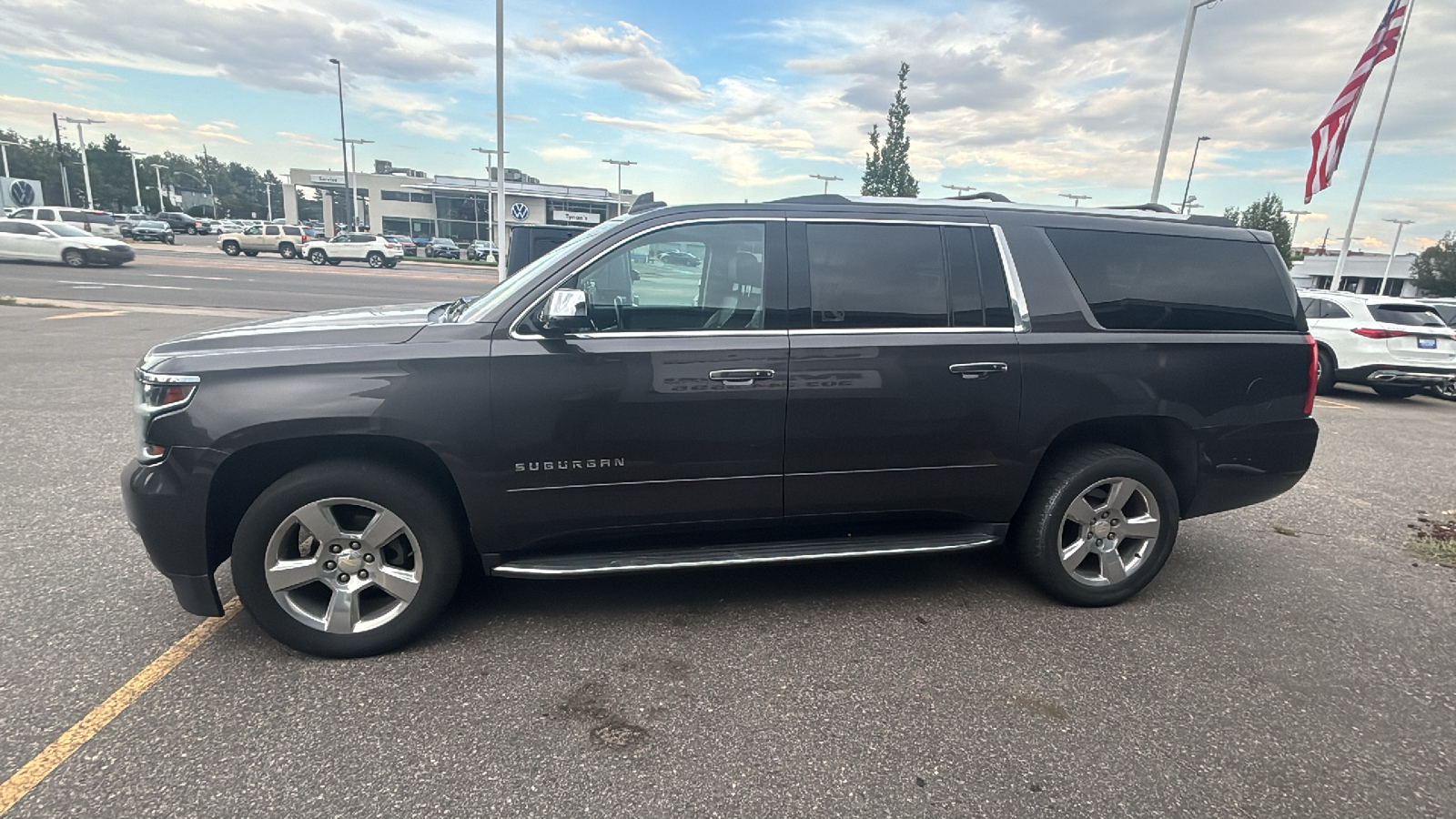 2018 Chevrolet Suburban Premier 4WD, Leather, Heated Seats, Navigation, Re 4