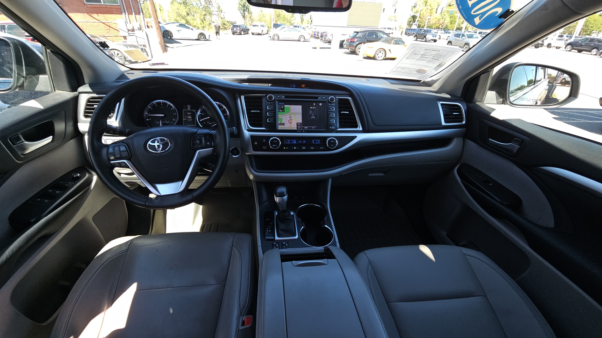 2015 Toyota Highlander XLE  12