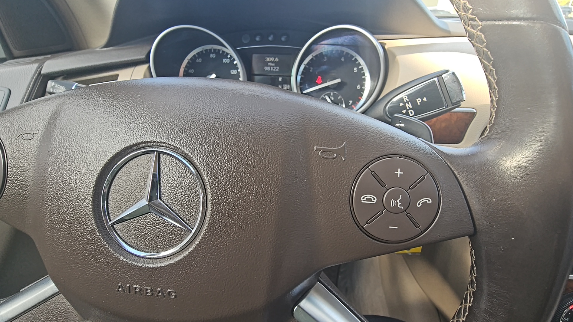 2012 Mercedes-Benz R-Class R 350  18