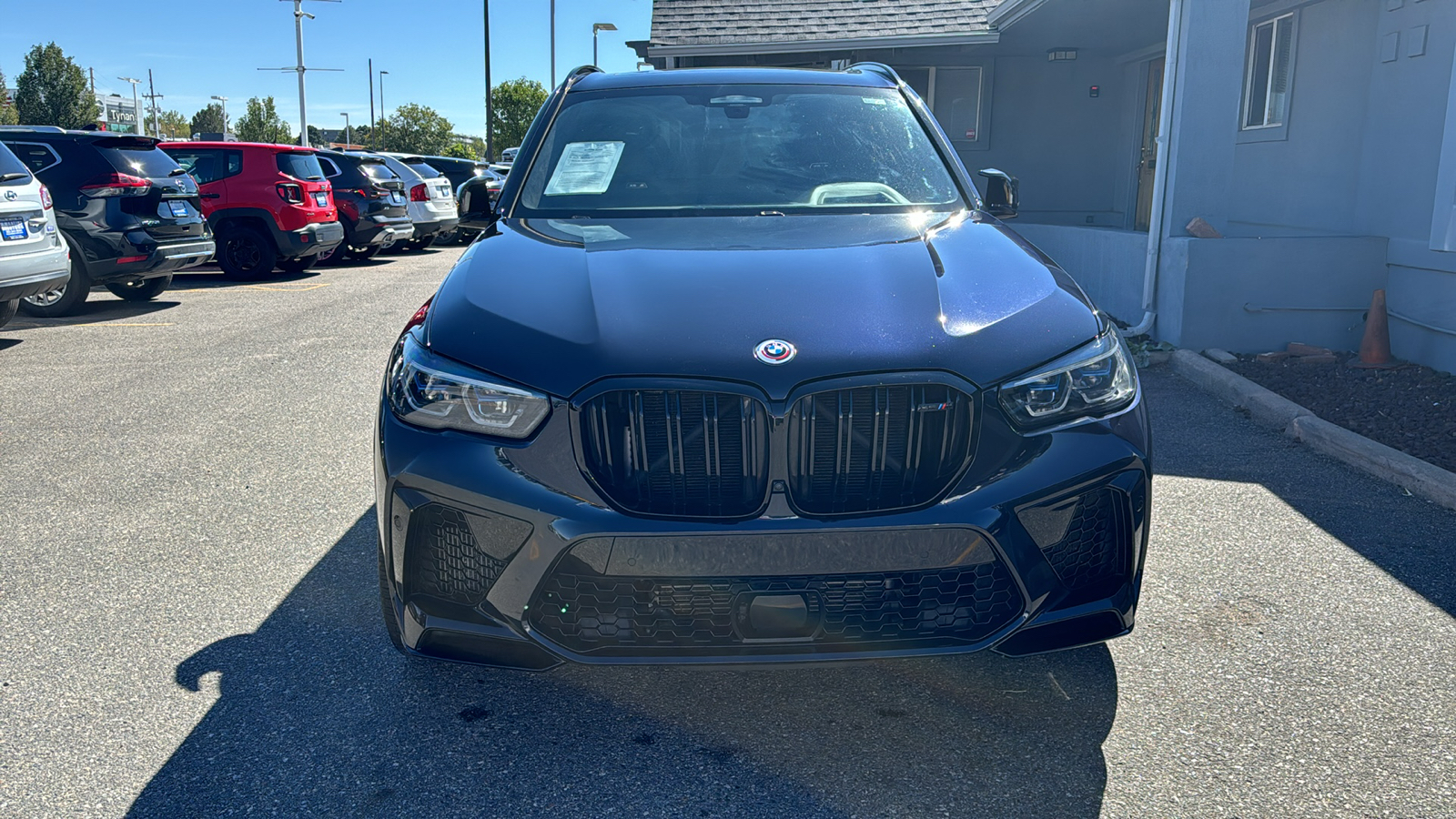 2022 BMW X5 M  AWD, Twin Turbo V8, Navigation, Sunroof, Heated S 2