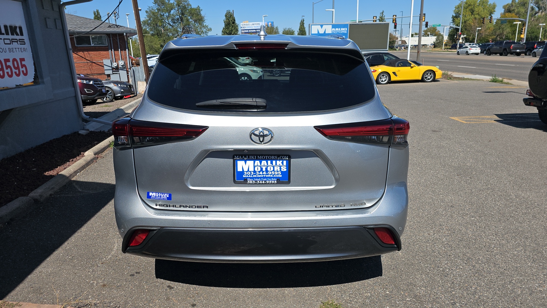 2020 Toyota Highlander Limited AWD, Navigation, Sunroof, Heated Leather S 5