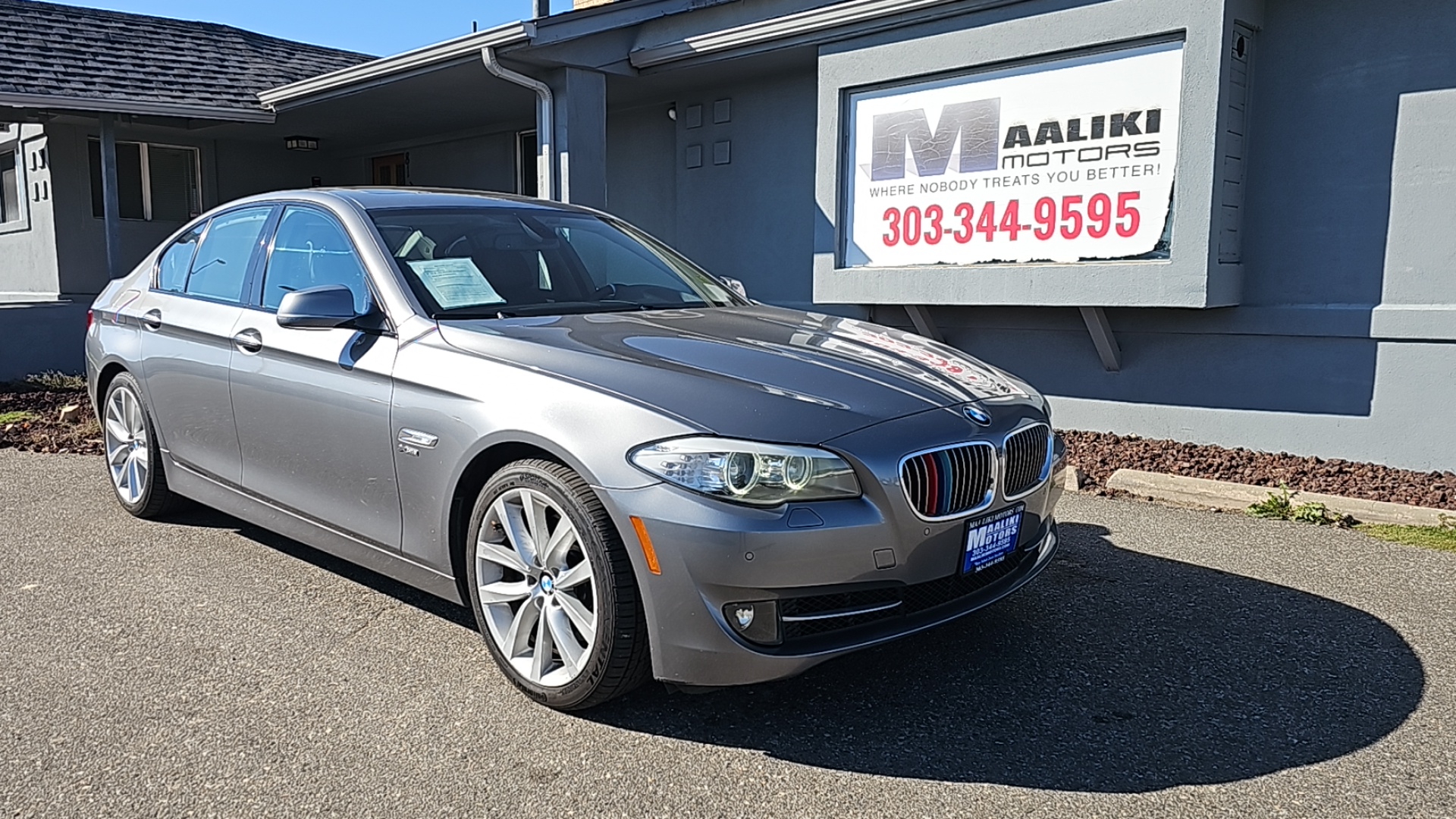 2011 BMW 5 Series 535i xDrive  1