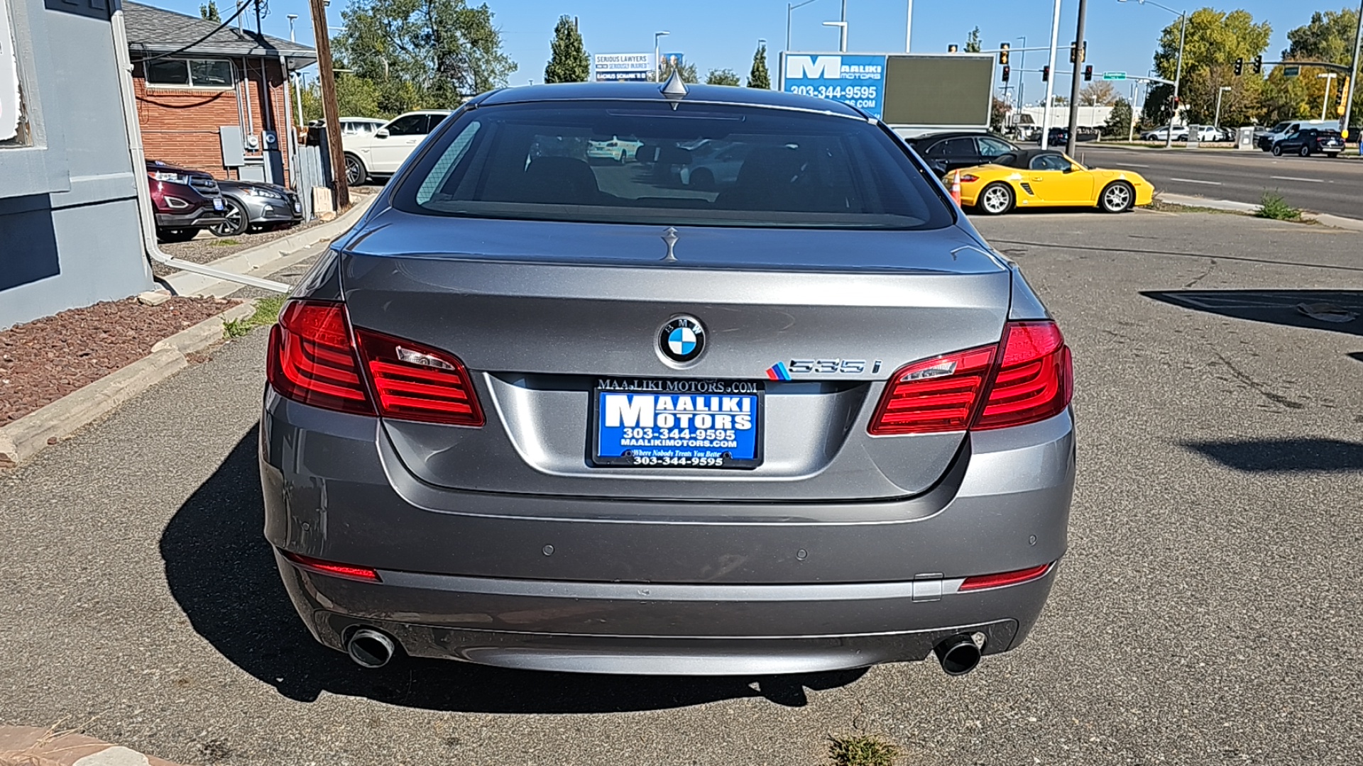 2011 BMW 5 Series 535i xDrive  5