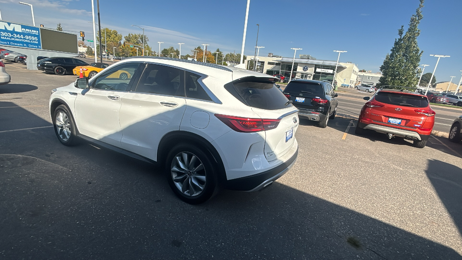 2019 INFINITI QX50 Essential  5