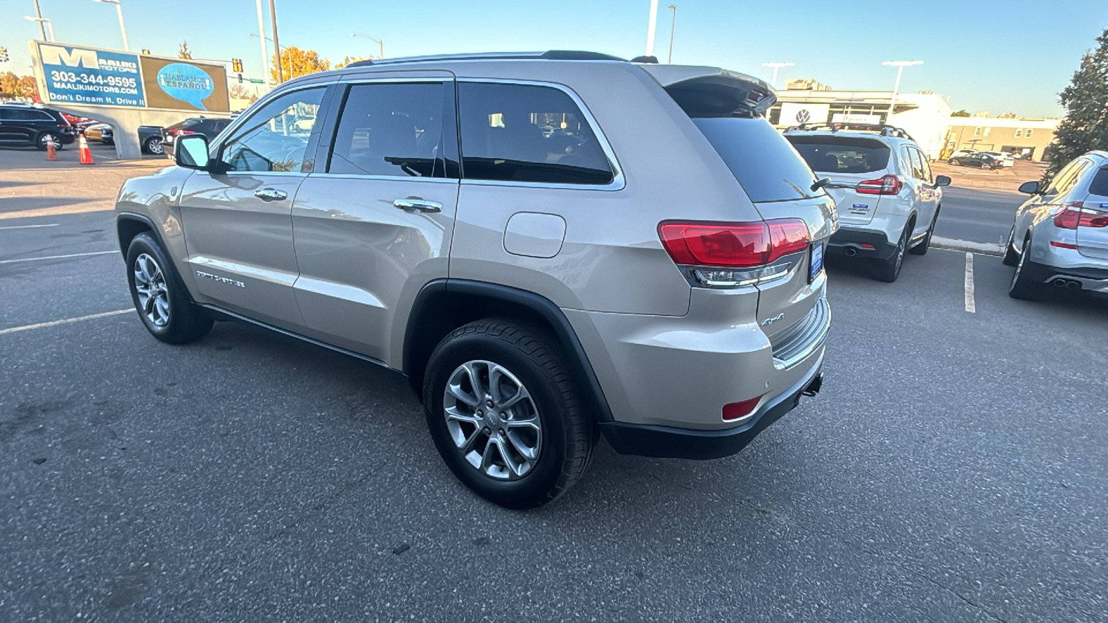 2015 Jeep Grand Cherokee Limited 4WD, Heated Seats, Leather, Remote Start,  5