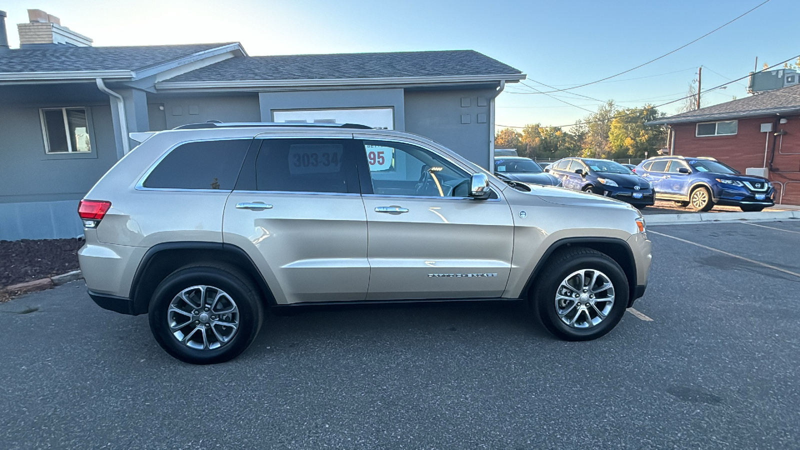 2015 Jeep Grand Cherokee Limited 4WD, Heated Seats, Leather, Remote Start,  10