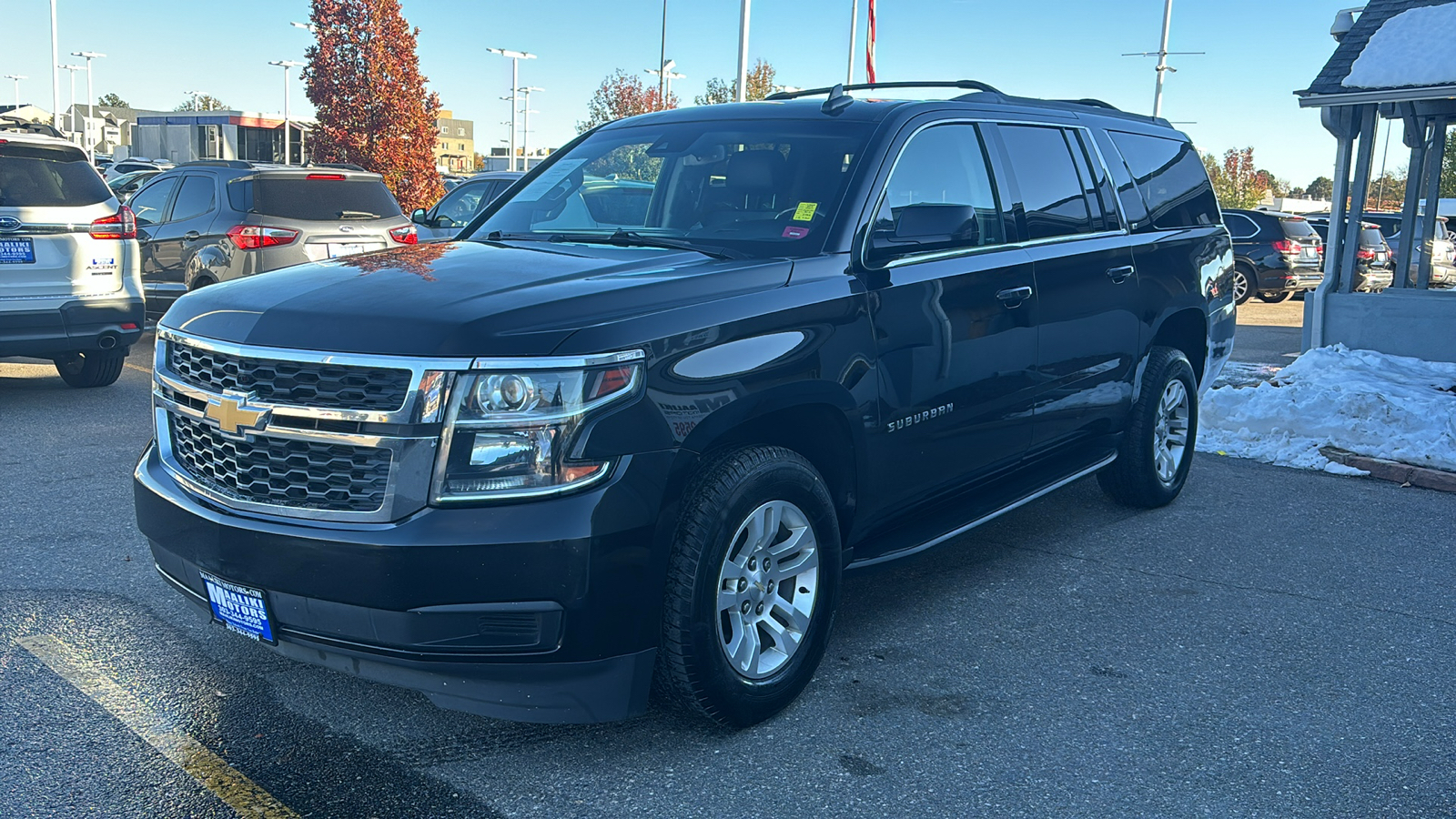 2018 Chevrolet Suburban LT One Owner, 4WD, Leather, Heated Seats, Remote S 3