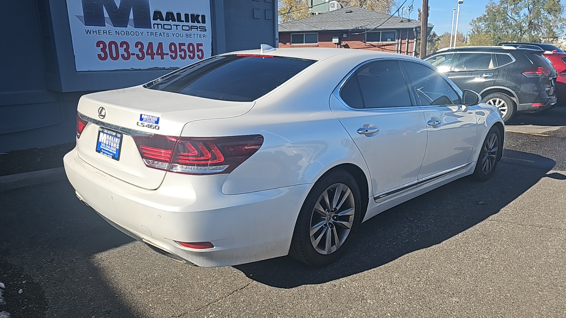 2016 Lexus LS 460  Luxurious Ride with Navigation, Sunroof, and Prem 6