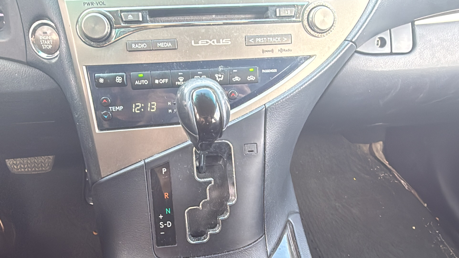 2015 Lexus RX 350  AWD Luxury with Backup Camera and Bluetooth Conne 16