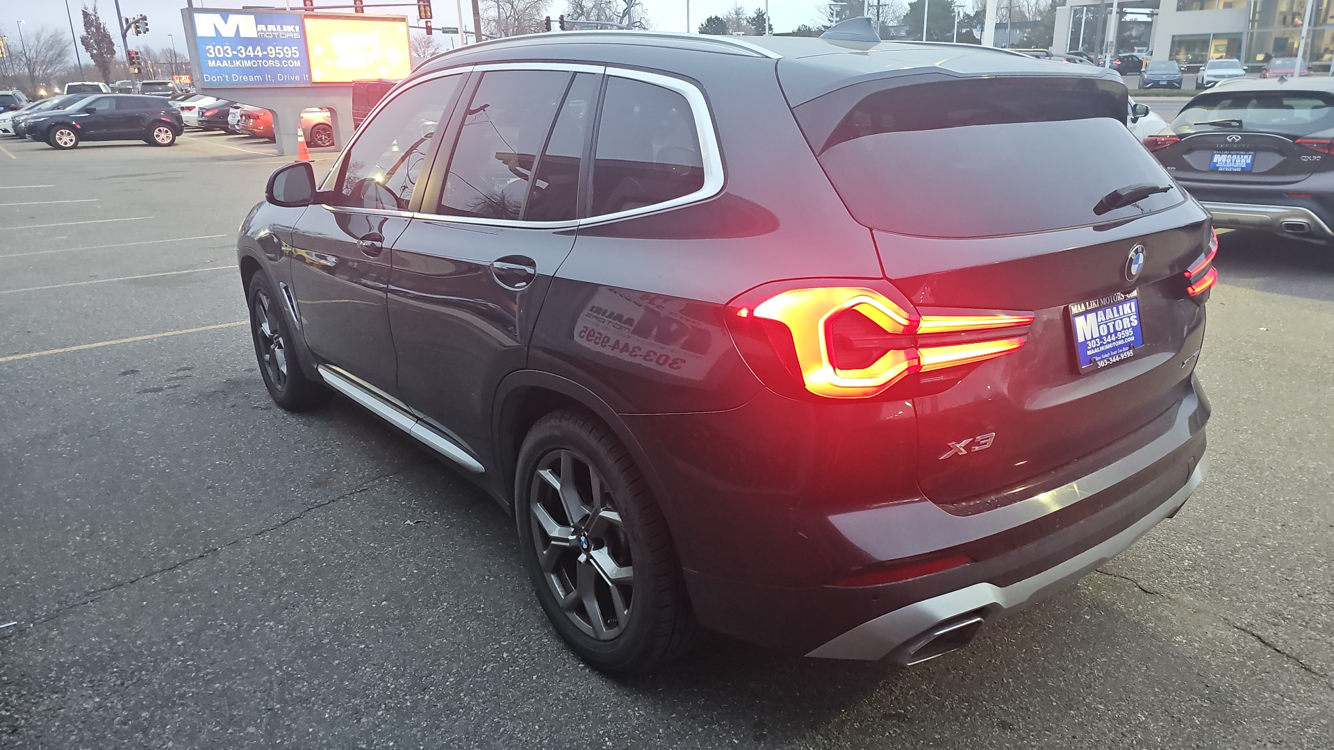 2023 BMW X3 xDrive30i AWD Luxury with Navigation, Leather, and 4