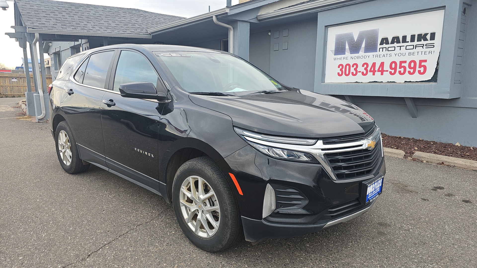 2022 Chevrolet Equinox LT  1