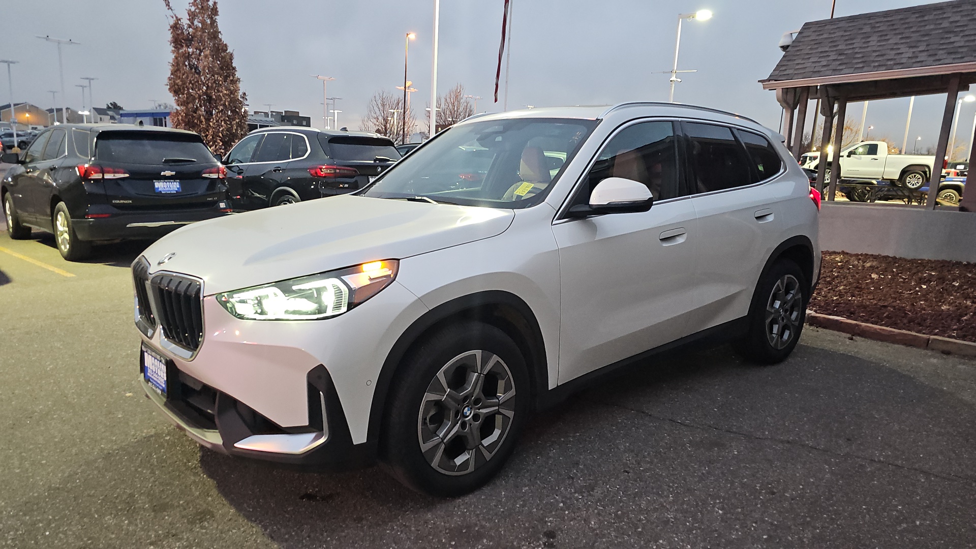 2023 BMW X1 xDrive28i  3