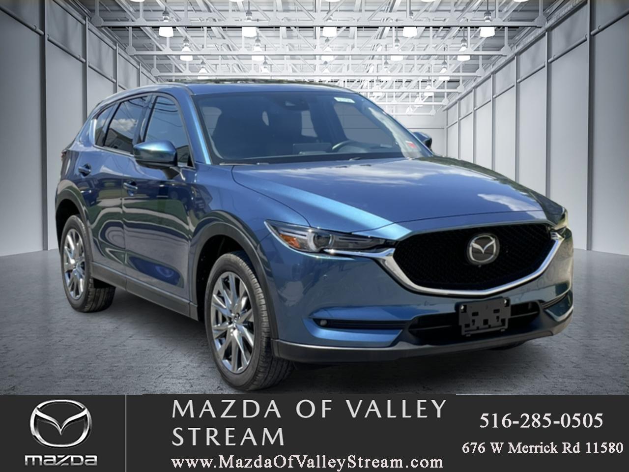 2021 Mazda CX-5 Signature 1