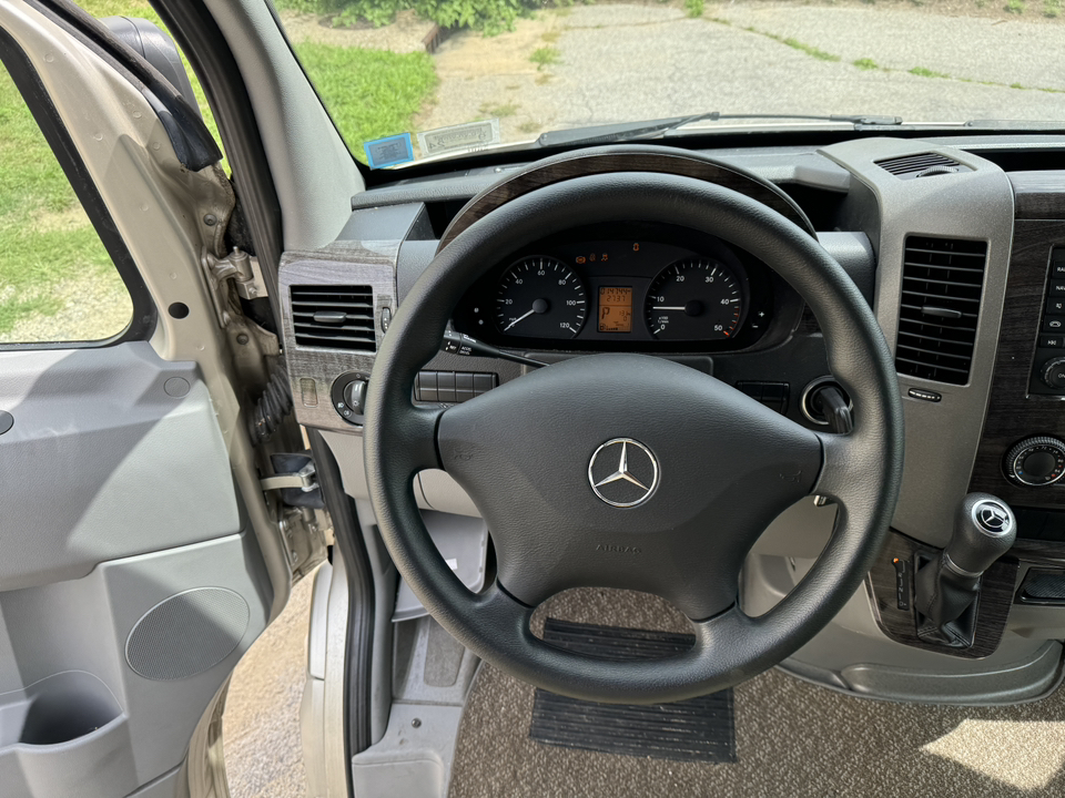 2014 Mercedes-Benz Sprinter 3500 Base 12